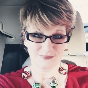 Meet your Posher, Ginnette